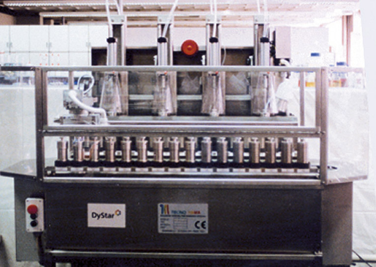MINIDYRAMA 4/R-20: prima macchina automatica di tintura